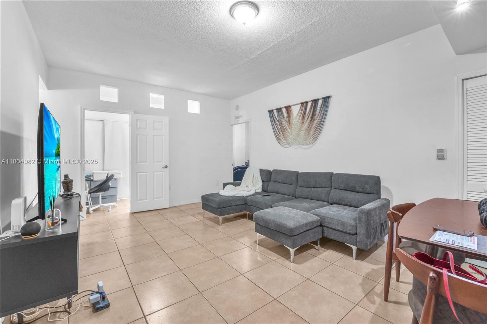 Property Photo: 5271 SW 8th St 311 FL 33134
