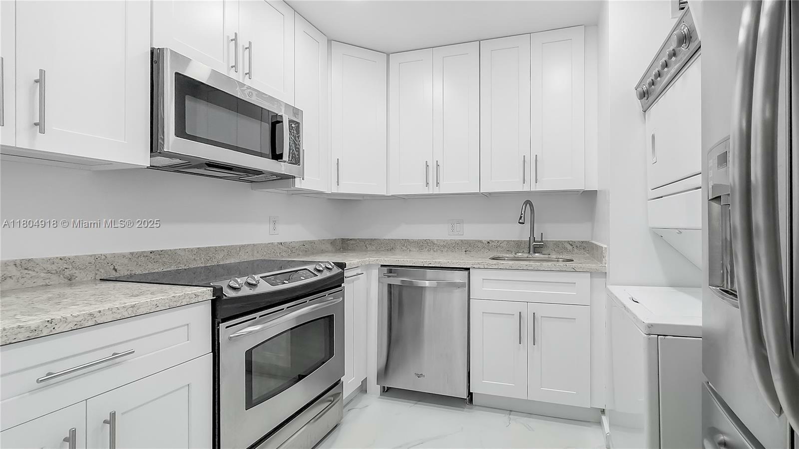 Property Photo: 7975 SW 86th St 227 FL 33143