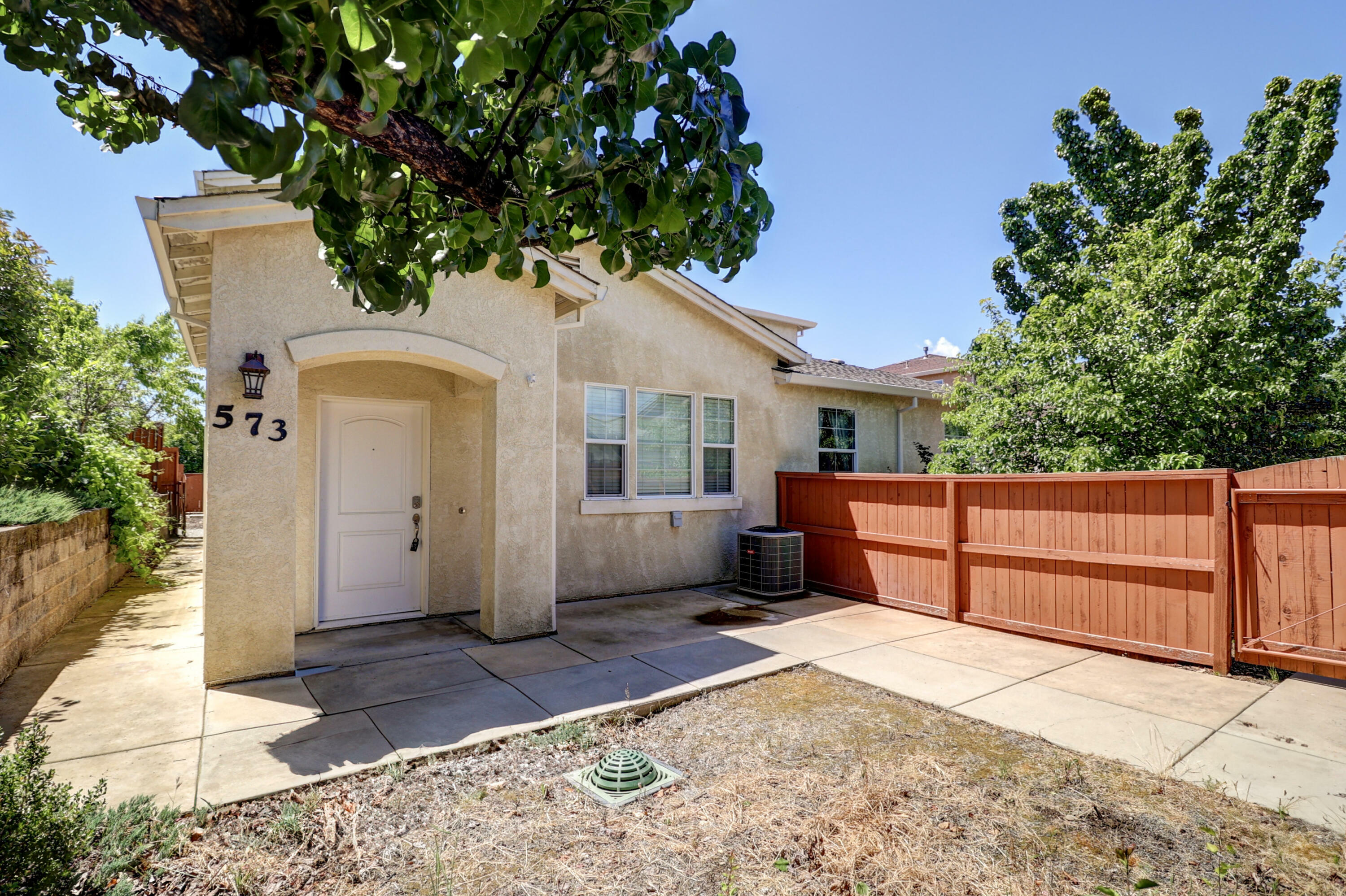 573 Mission De Oro Drive  Redding CA 96003 photo