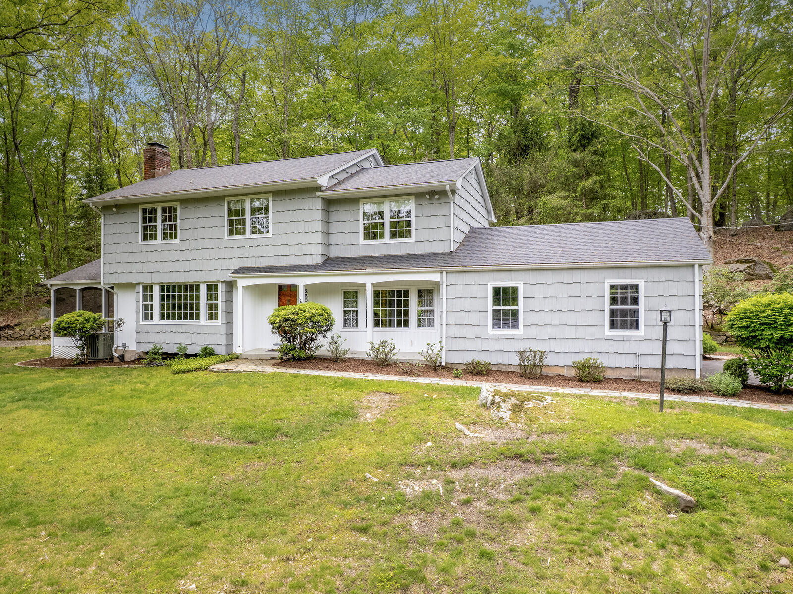 Property Photo: 260 Rivergate Drive CT 06897