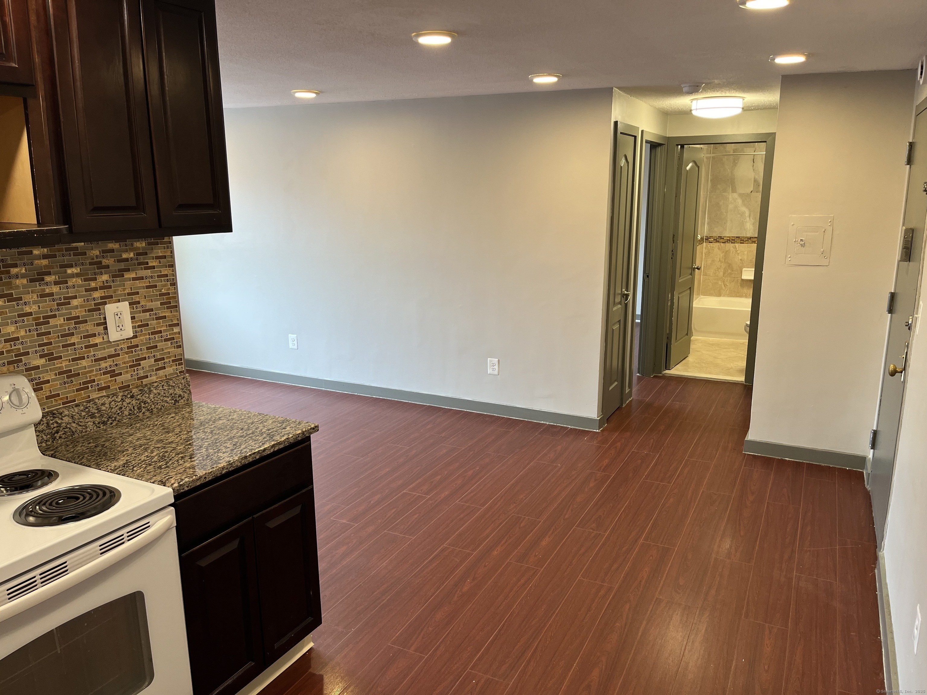 Property Photo: 32 Cook Avenue D28 CT 06451