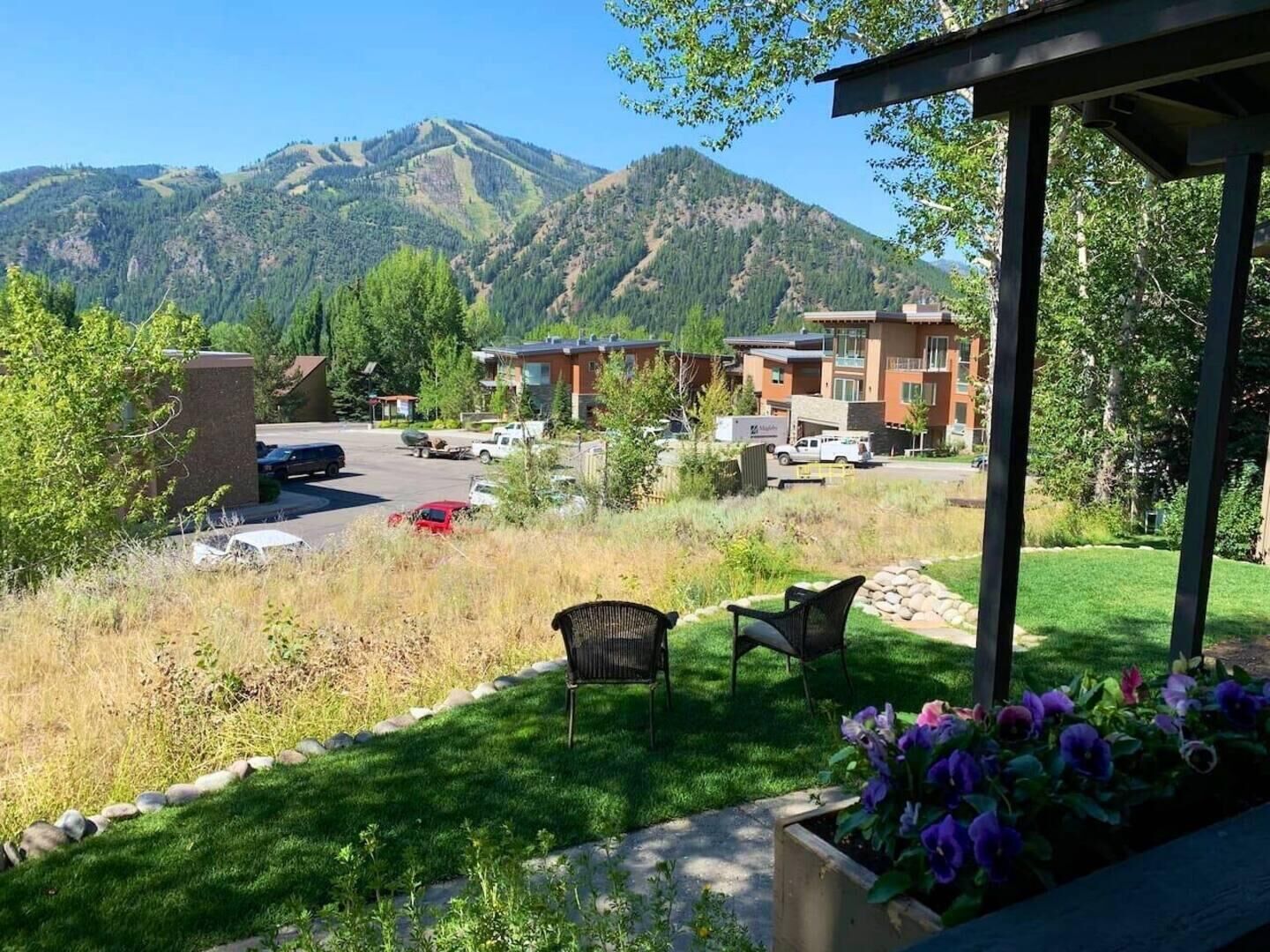 Property Photo:  140 Valleywood Dr  ID 83340 