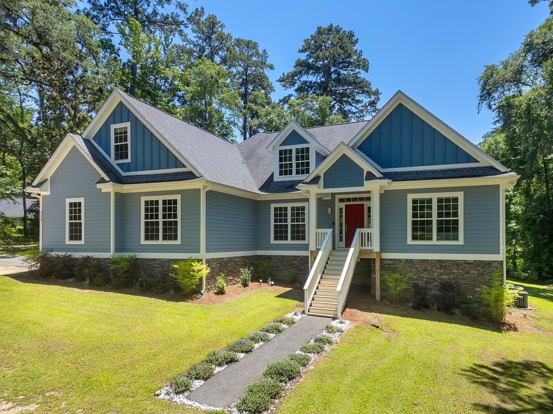 Property Photo: 323 Carr Lane FL 32312