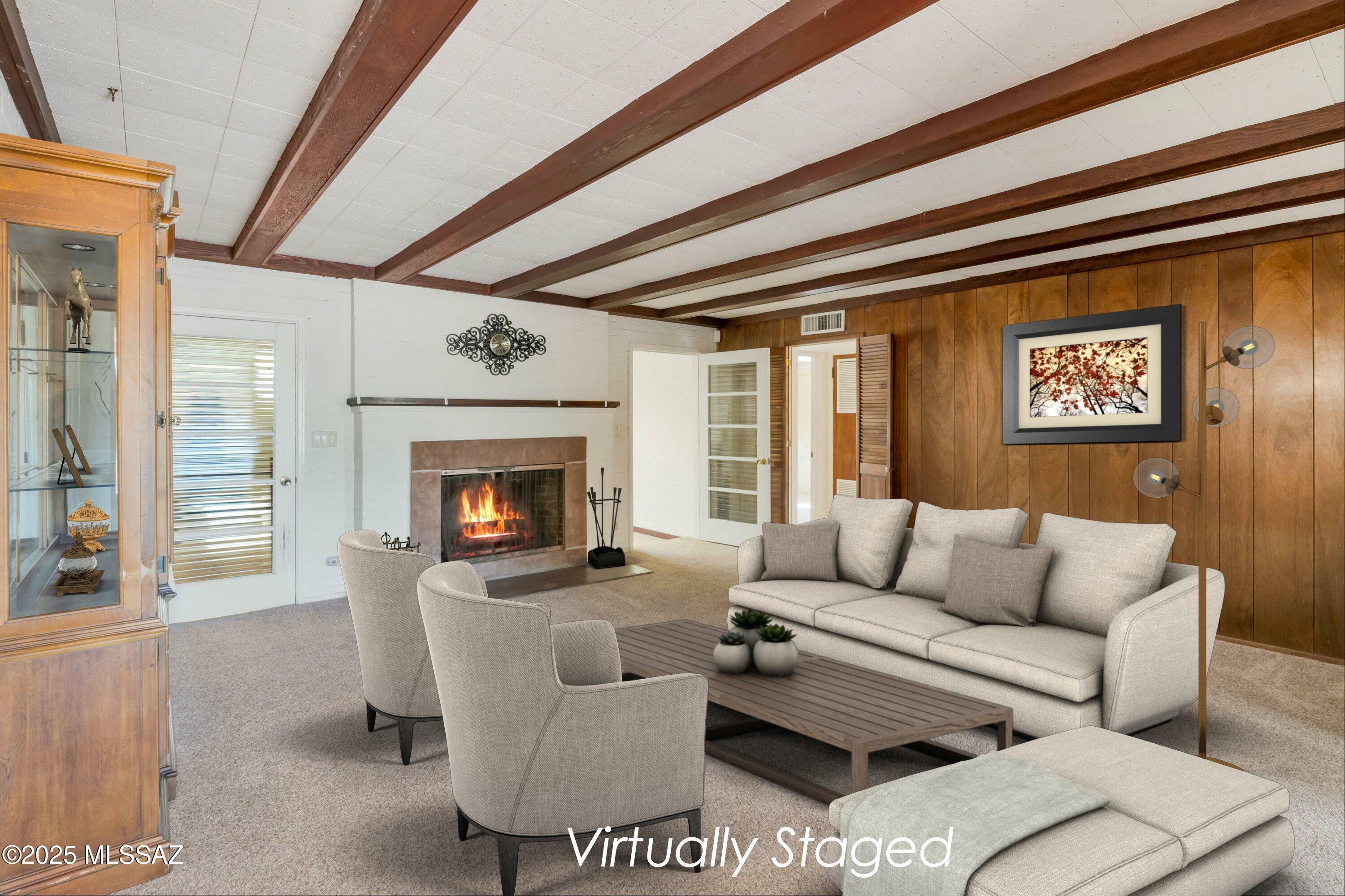 Property Photo: 1047 E Hedrick Drive AZ 85719