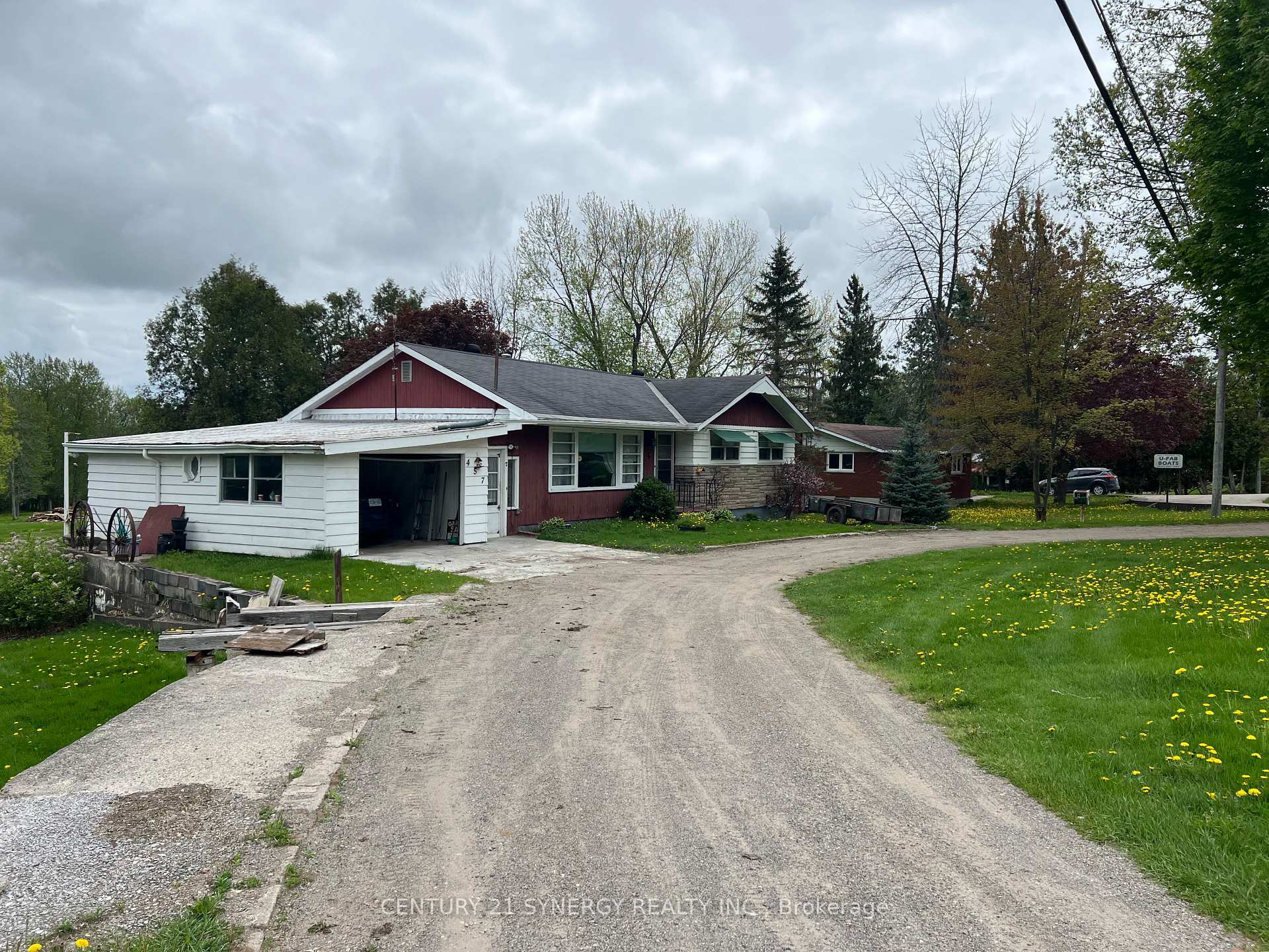 Photo de la propriété: 457 29 Highway ON K7A 4S5