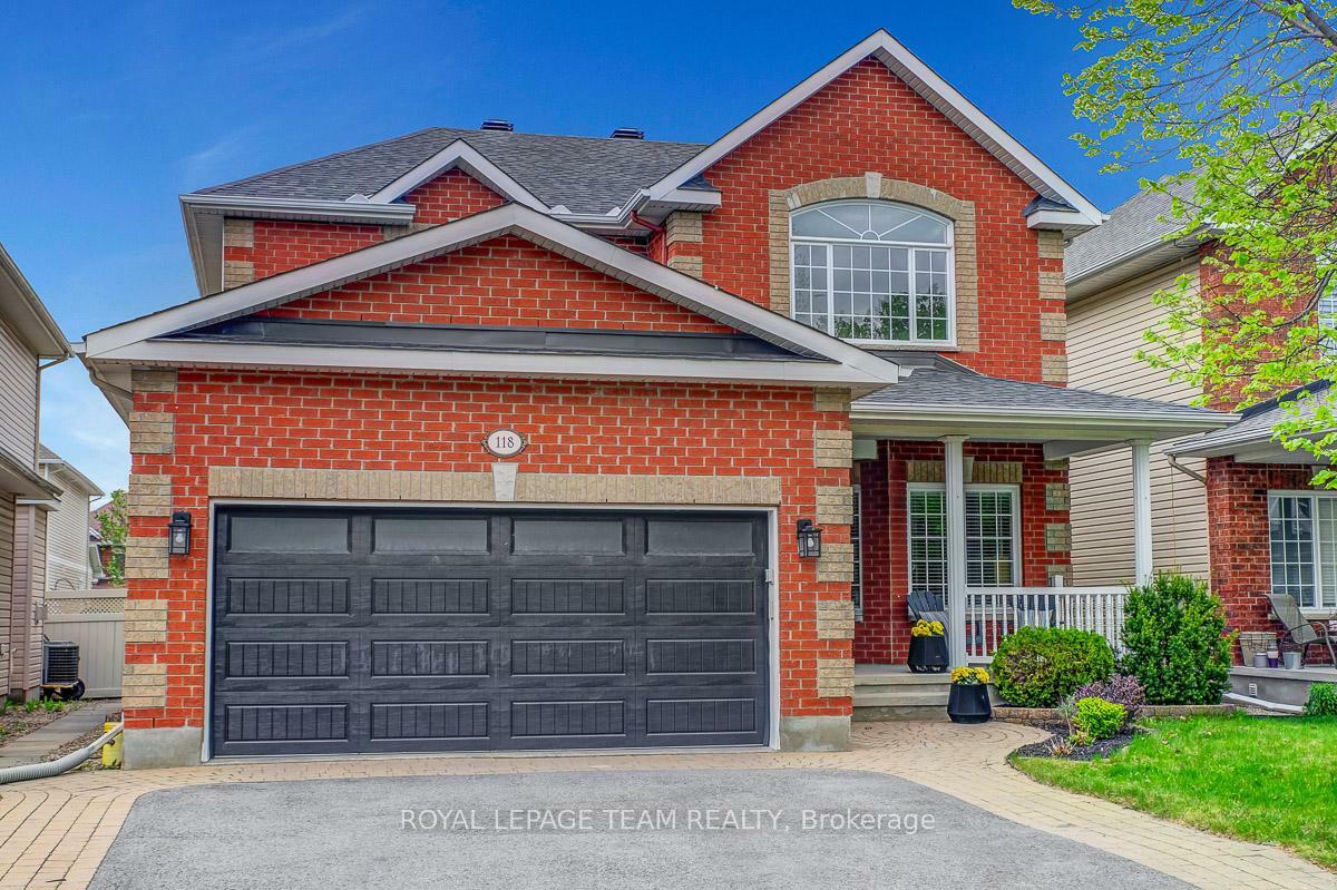 118 Oakfield Crescent  Barrhaven ON K2J 5H6 photo