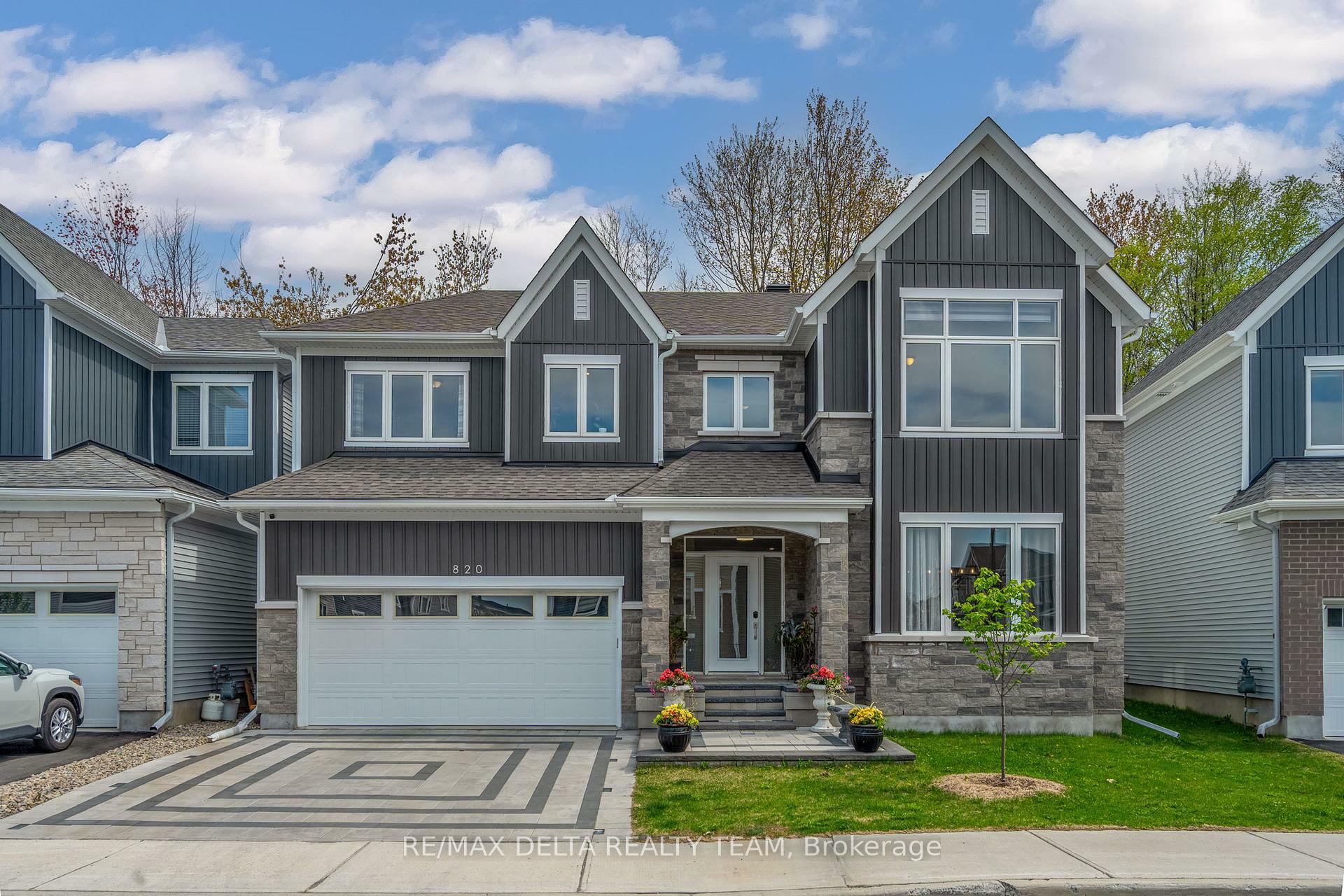 Photo de la propriété: 820 Mercier Crescent ON K1W 0N6