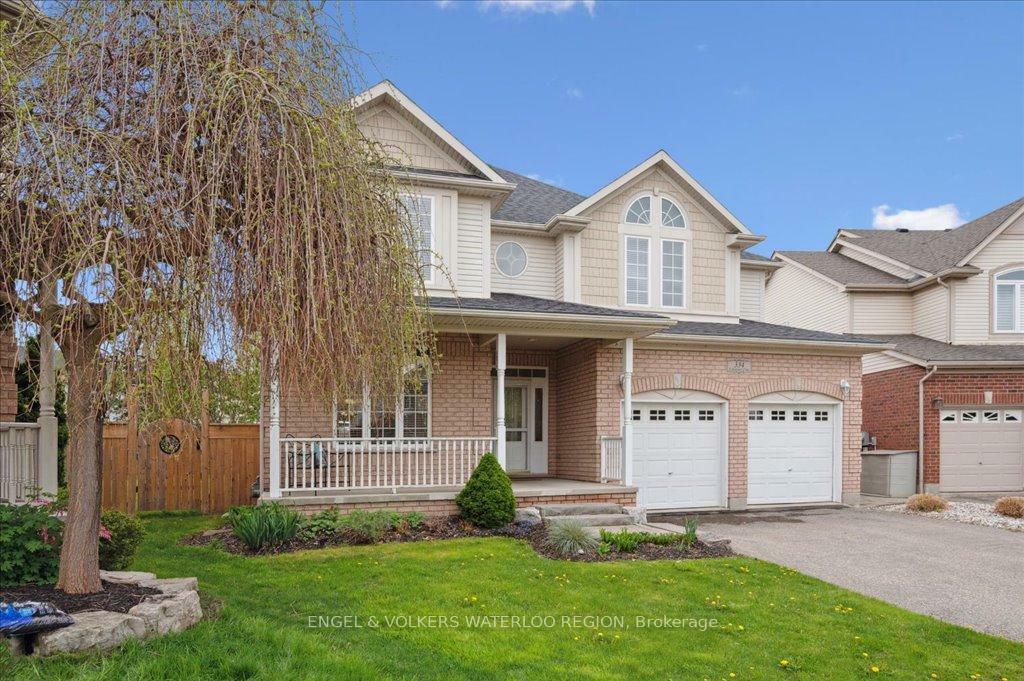 Property Photo: 334 Schooner Crescent ON N2K 4M6