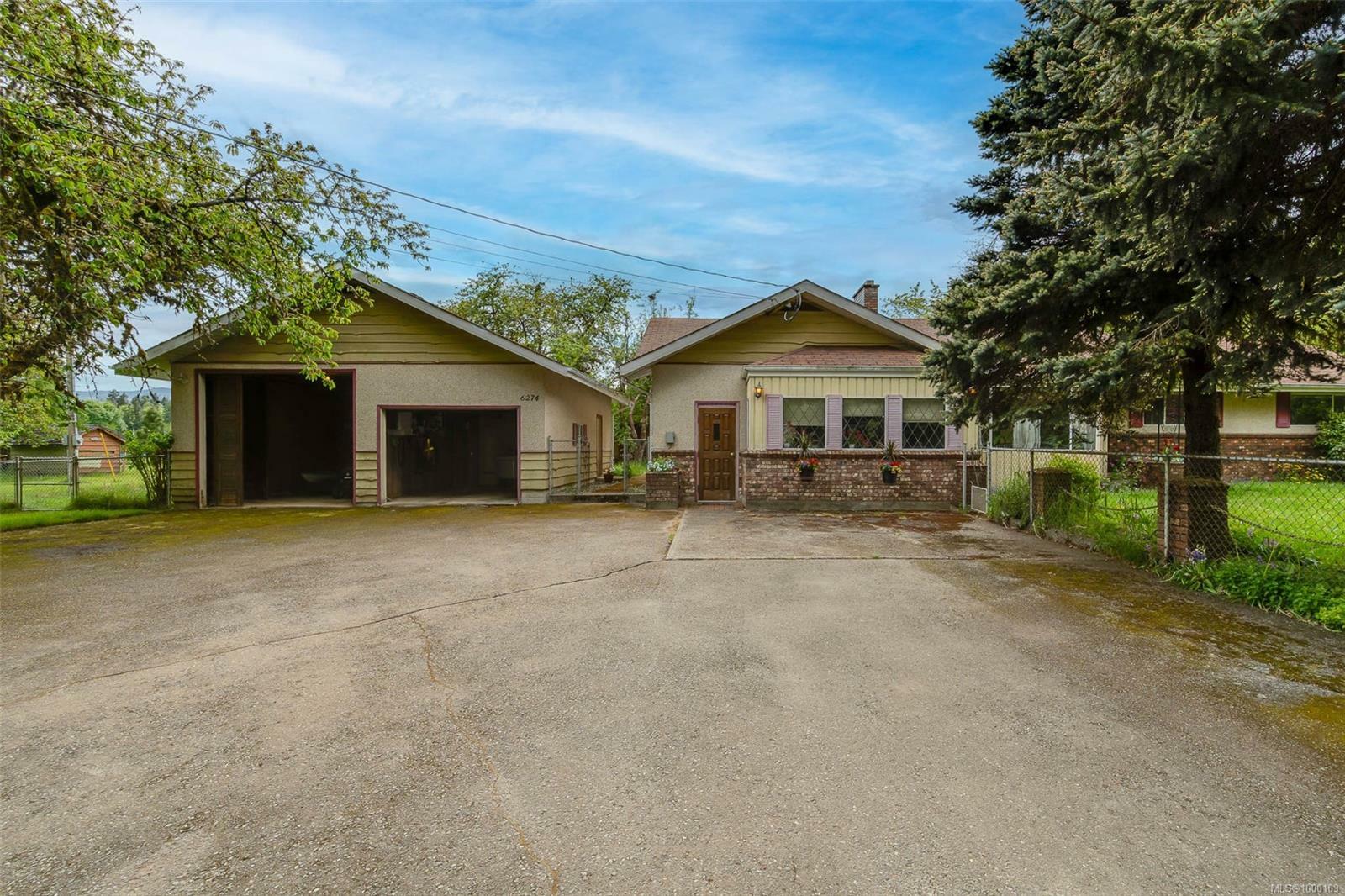 Property Photo:  6274 Ferguson Rd  BC V9Y 8L4 