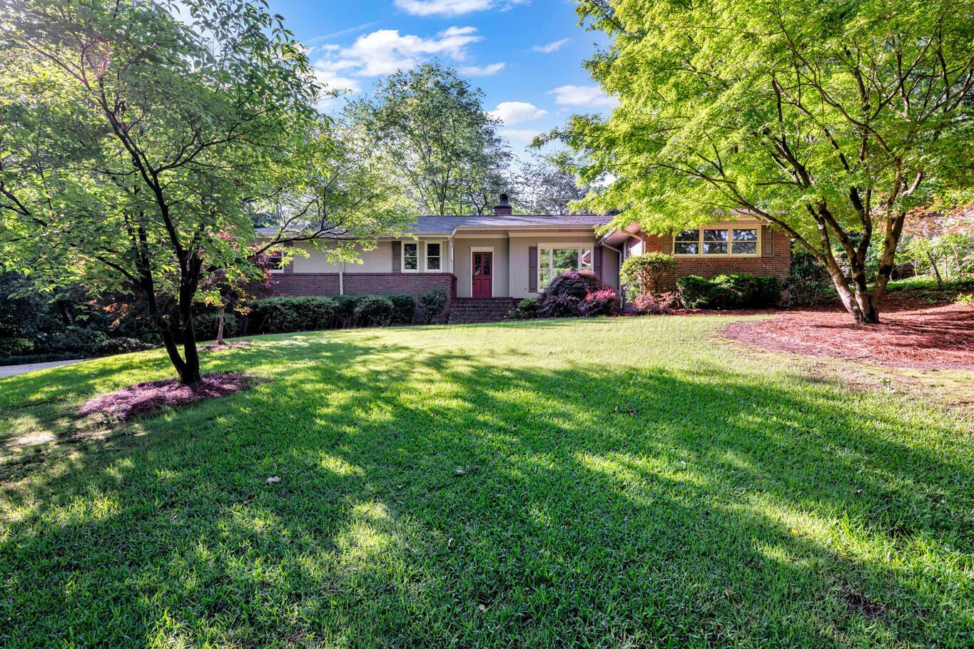 Property Photo: 503 Crest Cir AL 35501