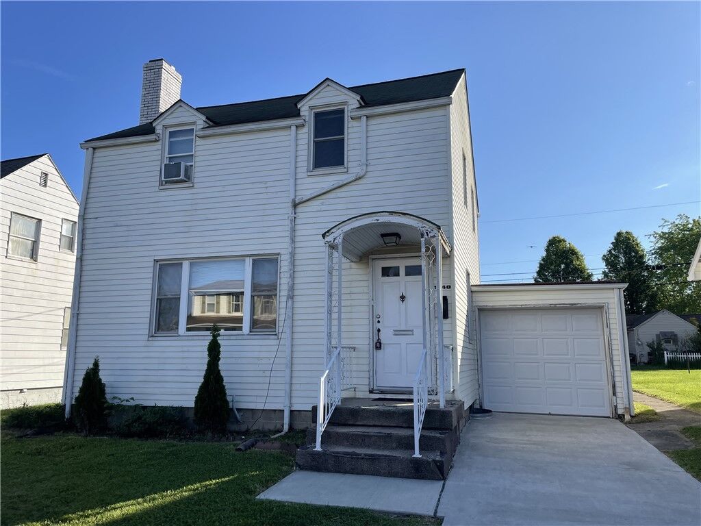 Property Photo:  1748 Dailey Ave  PA 15650 