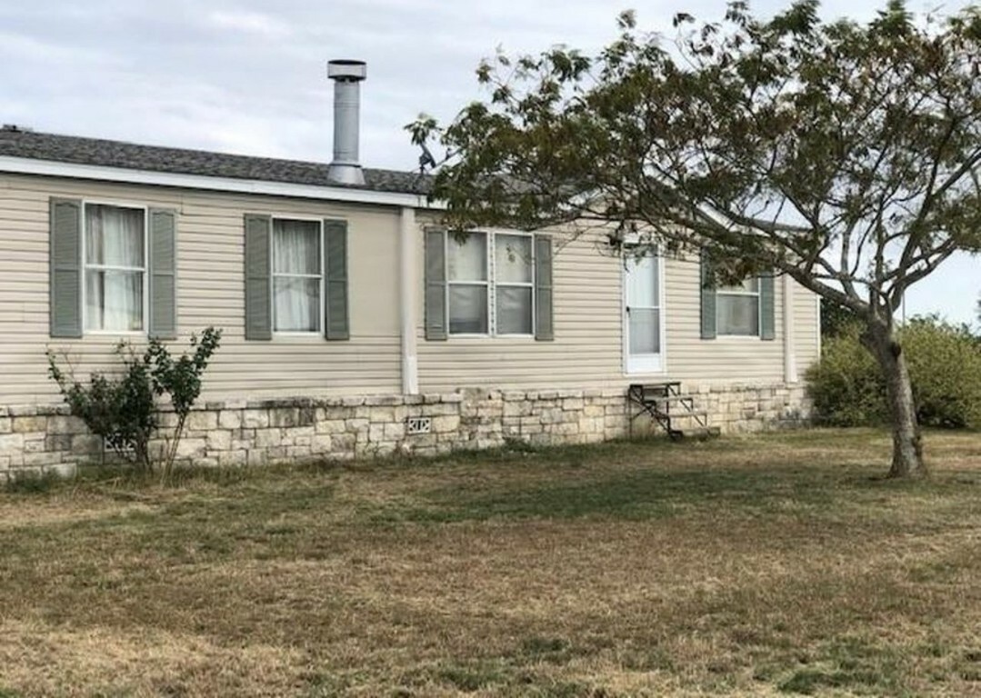 Property Photo: 2481 County Road 224 TX 76527