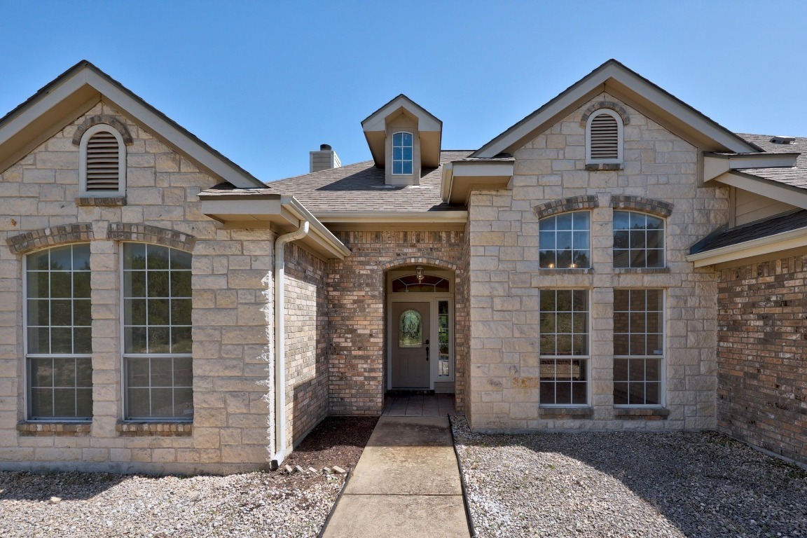 Property Photo: 498 Aspen Circle TX 76549