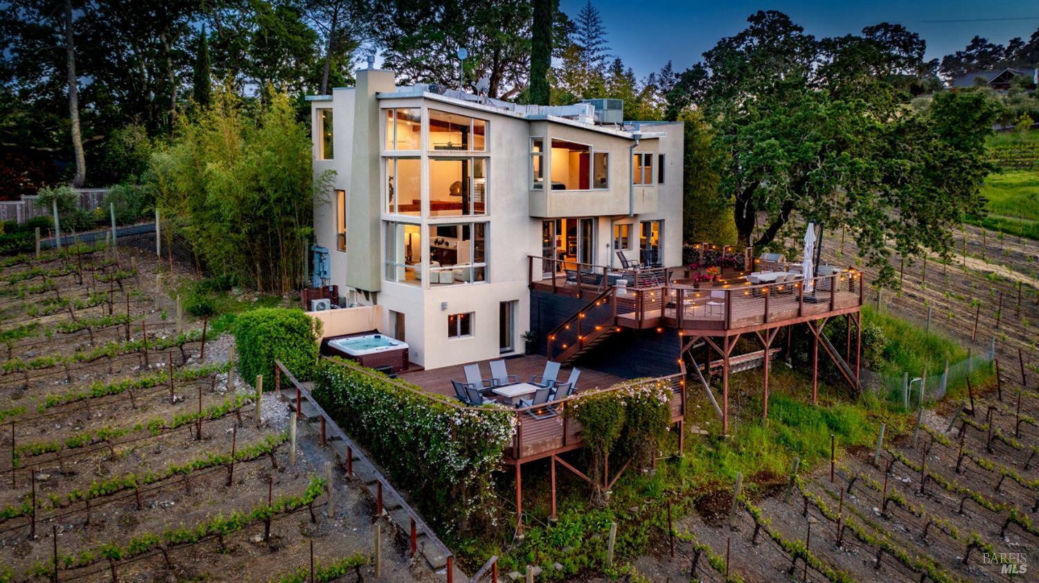 4982 W Soda Rock Lane  Healdsburg CA 95448 photo