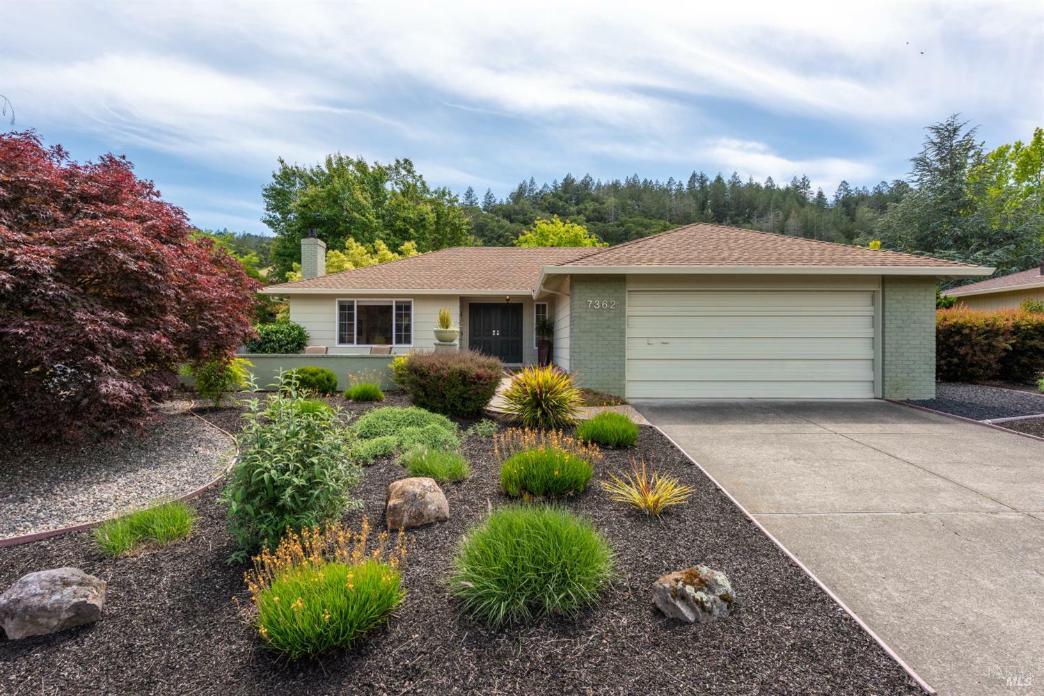Property Photo: 7362 Oakmont Drive CA 95409