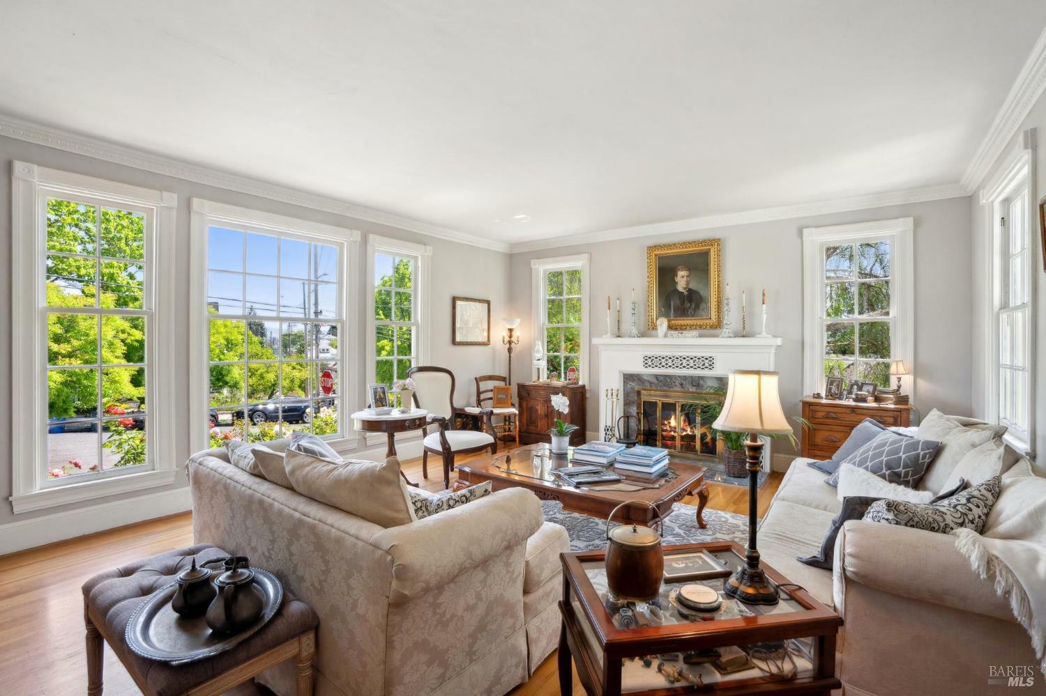 Property Photo: 301 Howard Street CA 94952