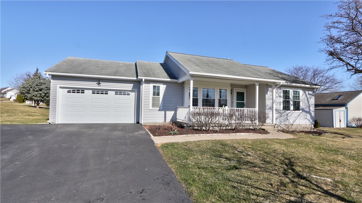 77 Bay Heights Circle  Geneva NY 14456 photo