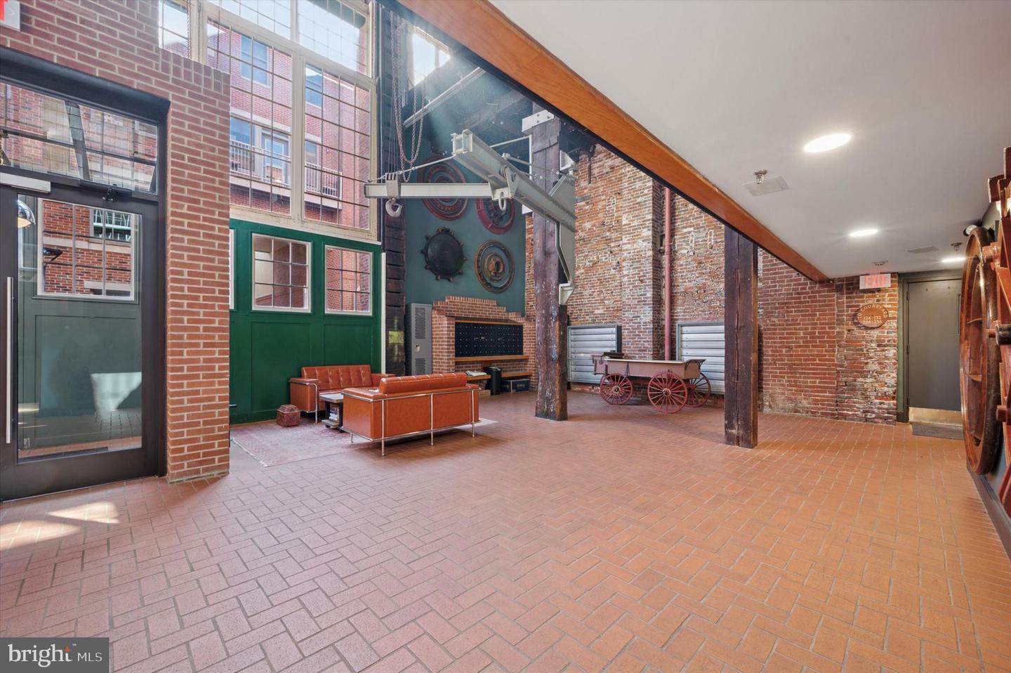 Property Photo: 130 N Bread Street 310 PA 19106
