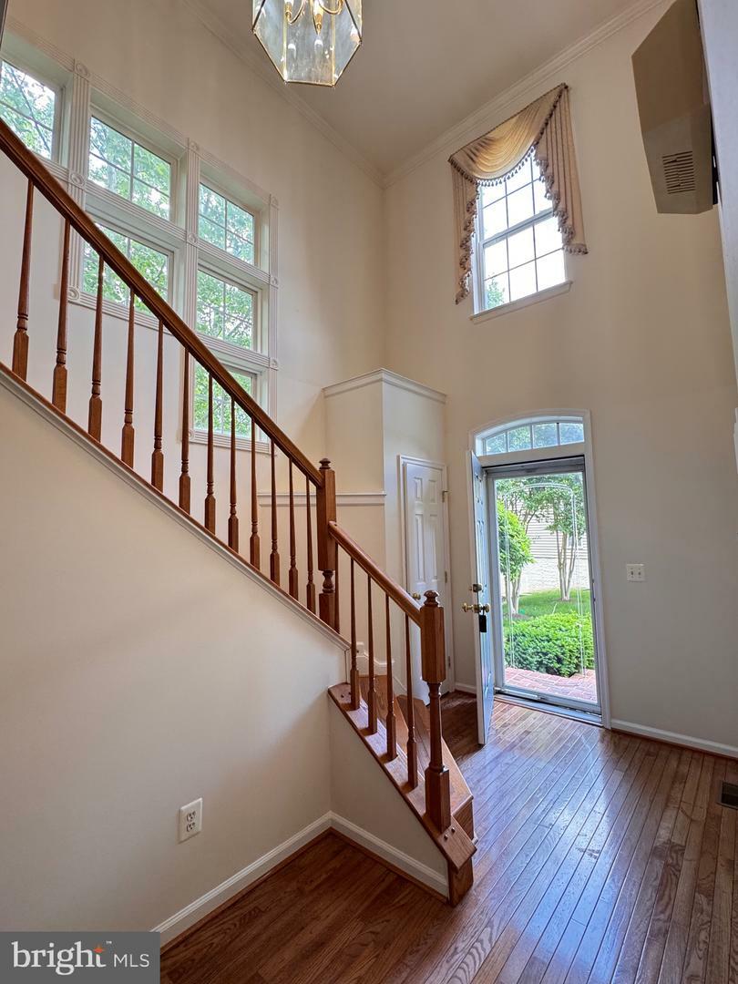 Property Photo: 7683 Henry Knox Drive VA 22079