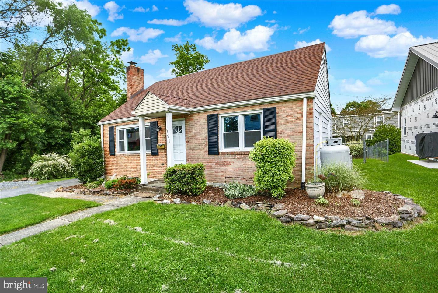 Property Photo: 5021 Utah Avenue PA 17109