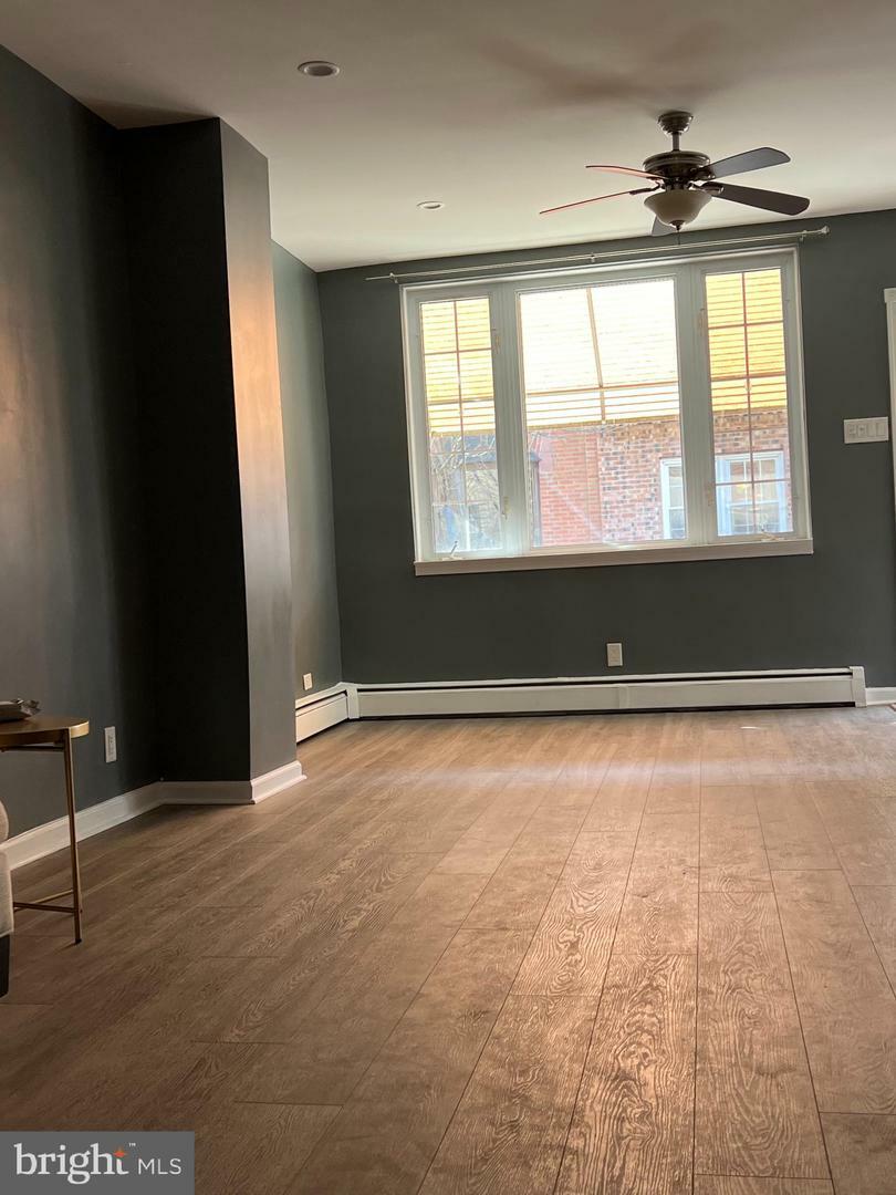 Property Photo: 2537 S Camac Street PA 19148