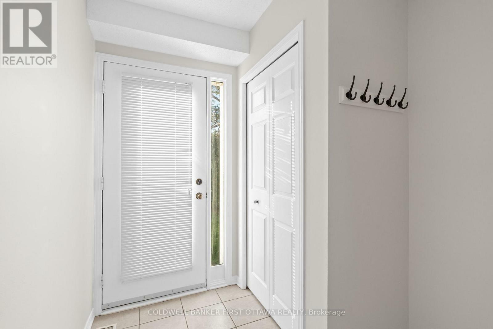 Property Photo: 106 Monterey Drive ON K2H 7A8