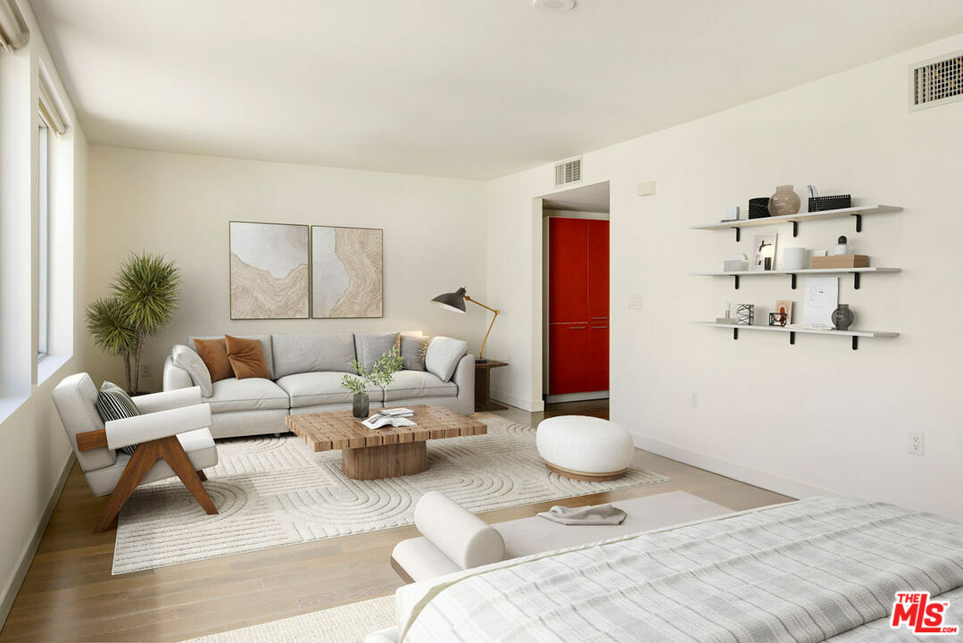 Property Photo: 901 S Flower St CA 90015
