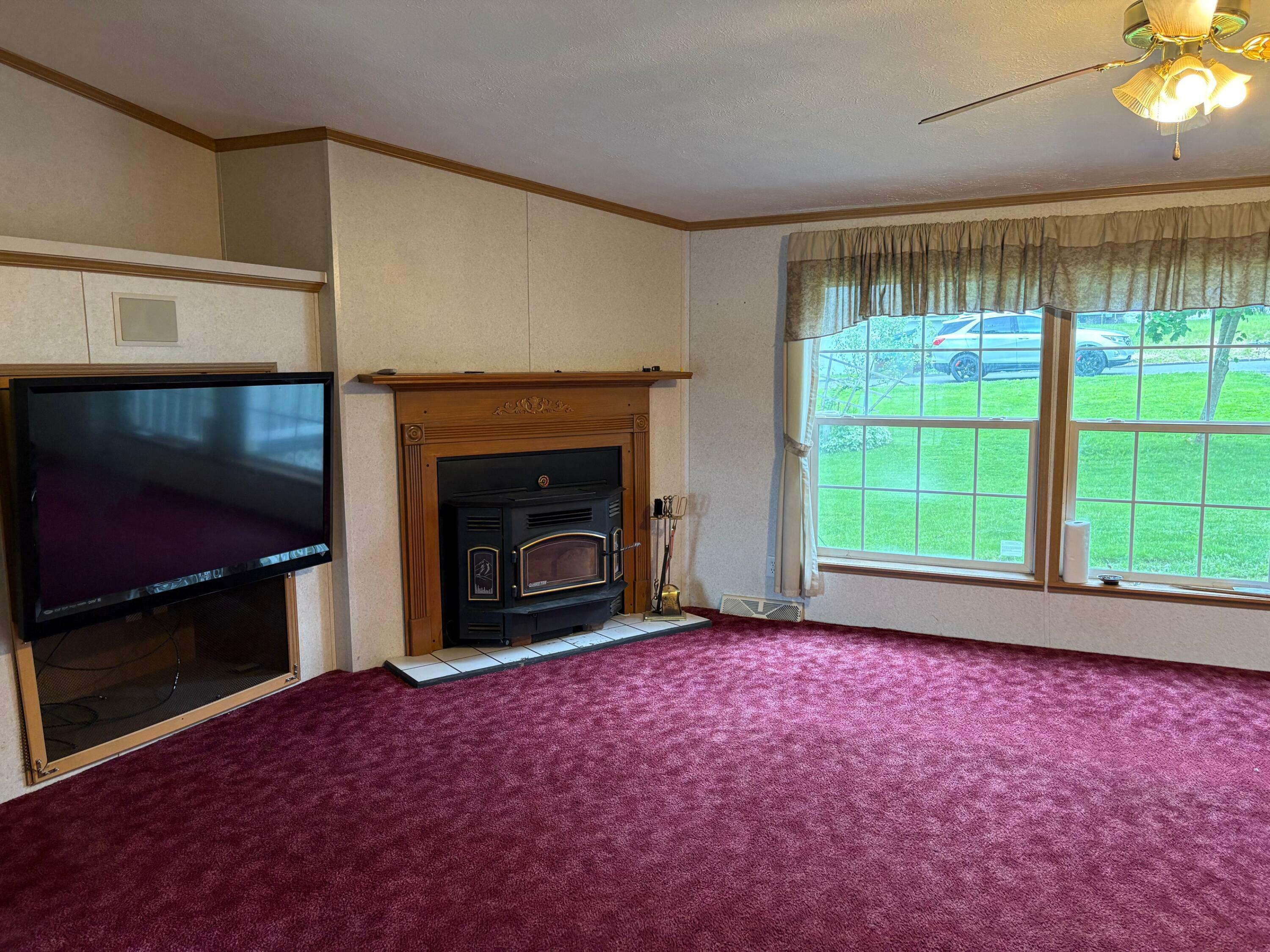 Property Photo: 136 Tozier Ave PA 15801