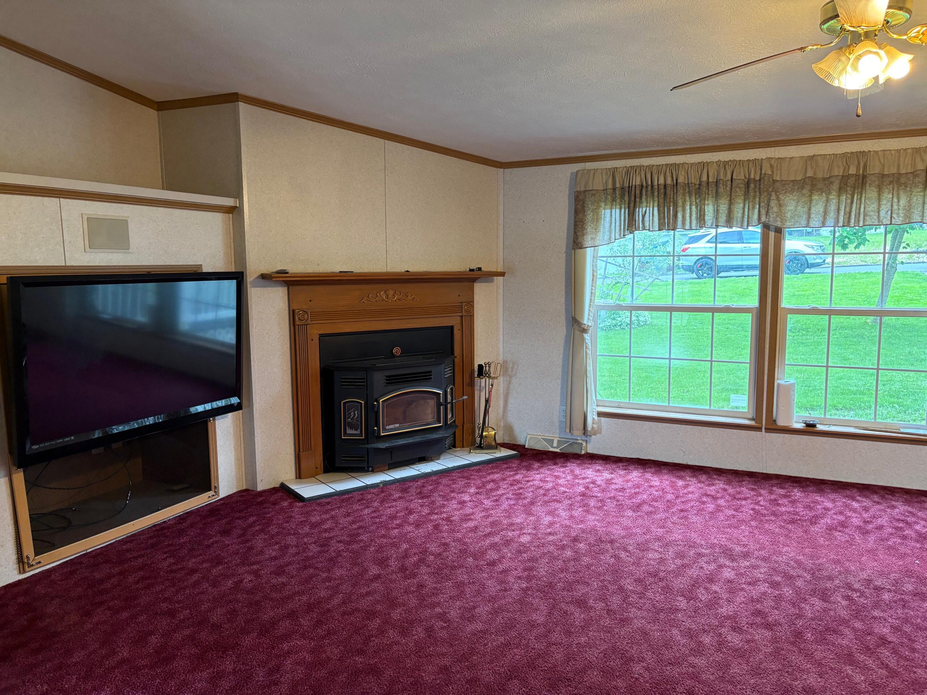 Property Photo: 136 Tozier Ave PA 15801