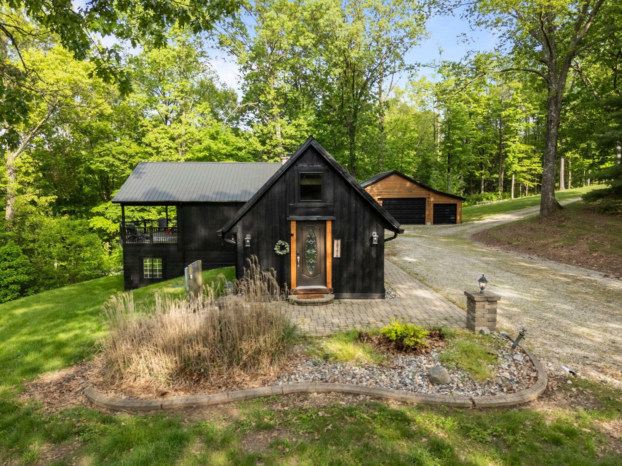 18156 Thompson Ridge Road  Laurelville OH 43135 photo
