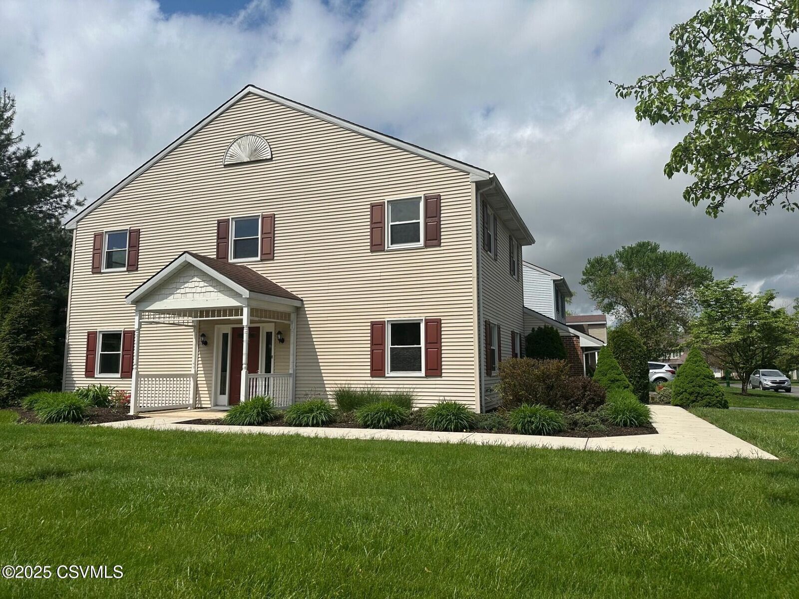 Property Photo:  201 Oak Lane  PA 17837 