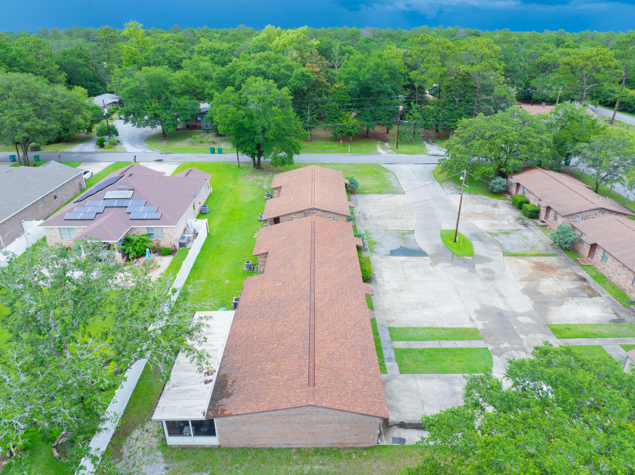 Property Photo:  816 Lark Street 5, 6, 7, 8  FL 32547 