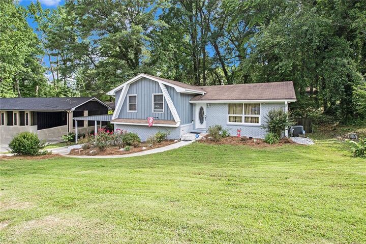Property Photo: 2950 Springfield Court SW GA 30349
