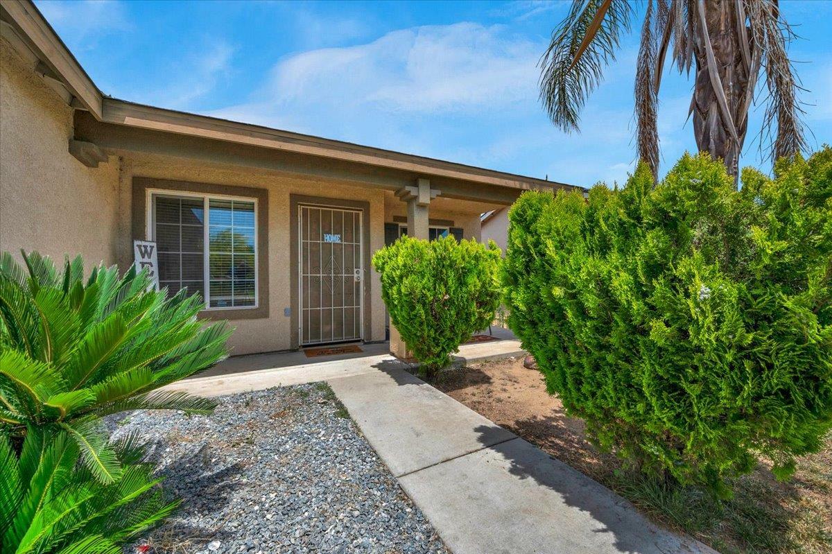 Property Photo:  1601 El Paso  CA 93618 