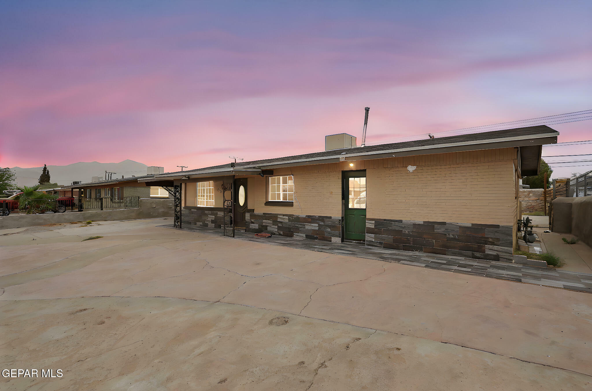 Property Photo: 5713 Sanders Avenue TX 79924
