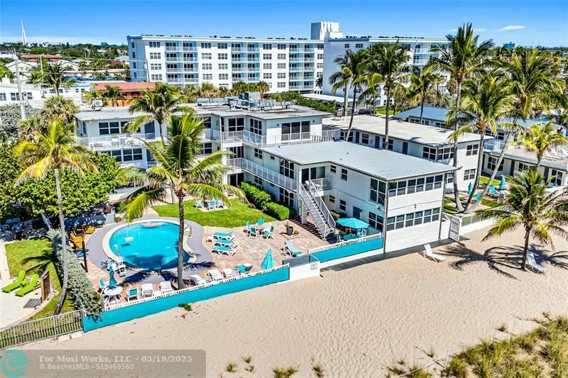 Property Photo: 4520 El Mar Dr 7 FL 33308
