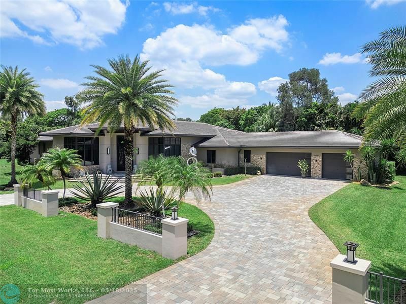 Property Photo: 12321 NW 2nd St FL 33325