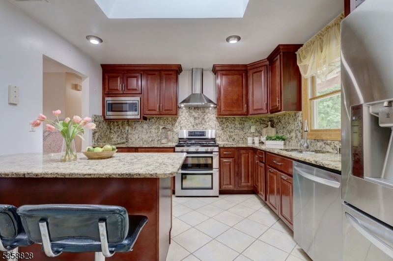 Property Photo: 27 Ellen Ln NJ 07470