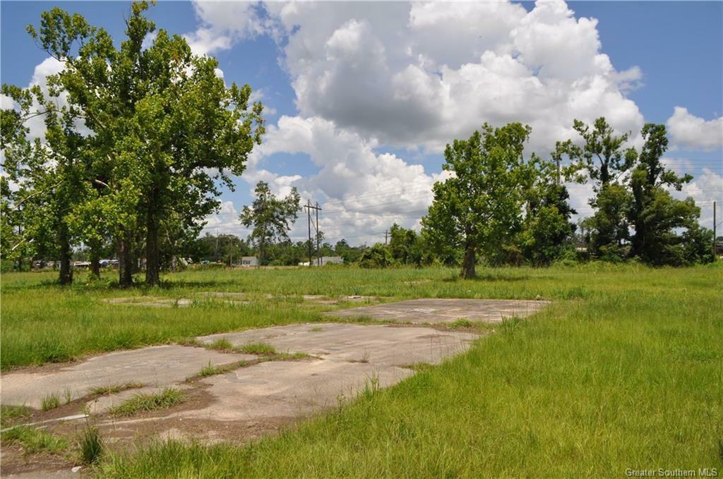Property Photo: 1901 N Martin Luther King Highway LA 70601