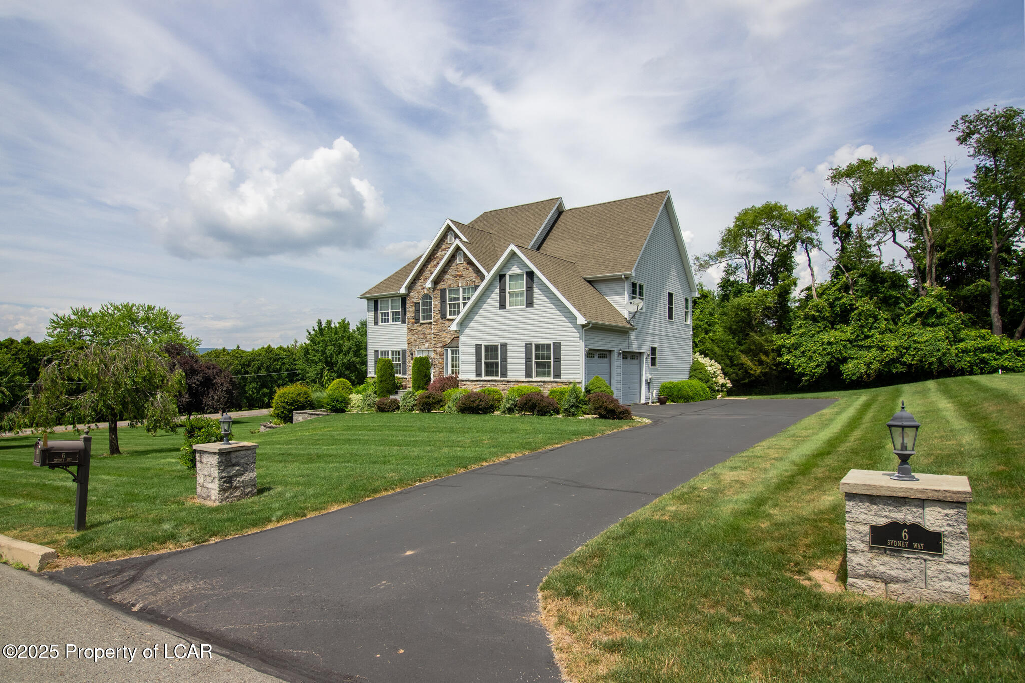 6 Sydney Way  Sugarloaf PA 18249 photo