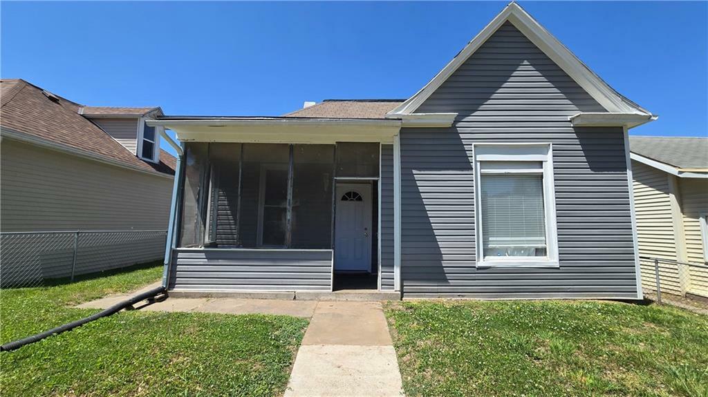 Property Photo: 2316 S 10 Street MO 64503