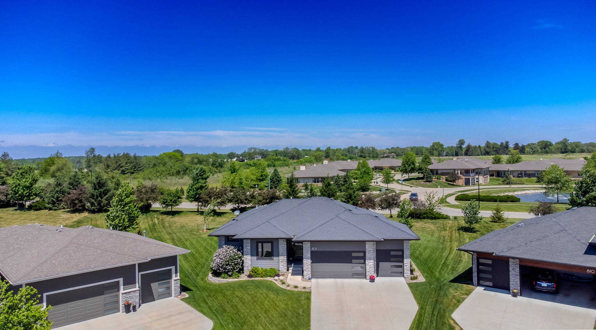 Property Photo: 801 S Balsam Street IA 50266