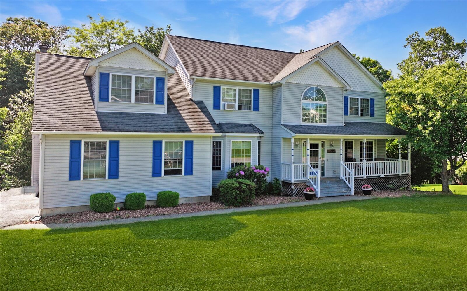 Property Photo:  104 Jessica Court  NY 12518 