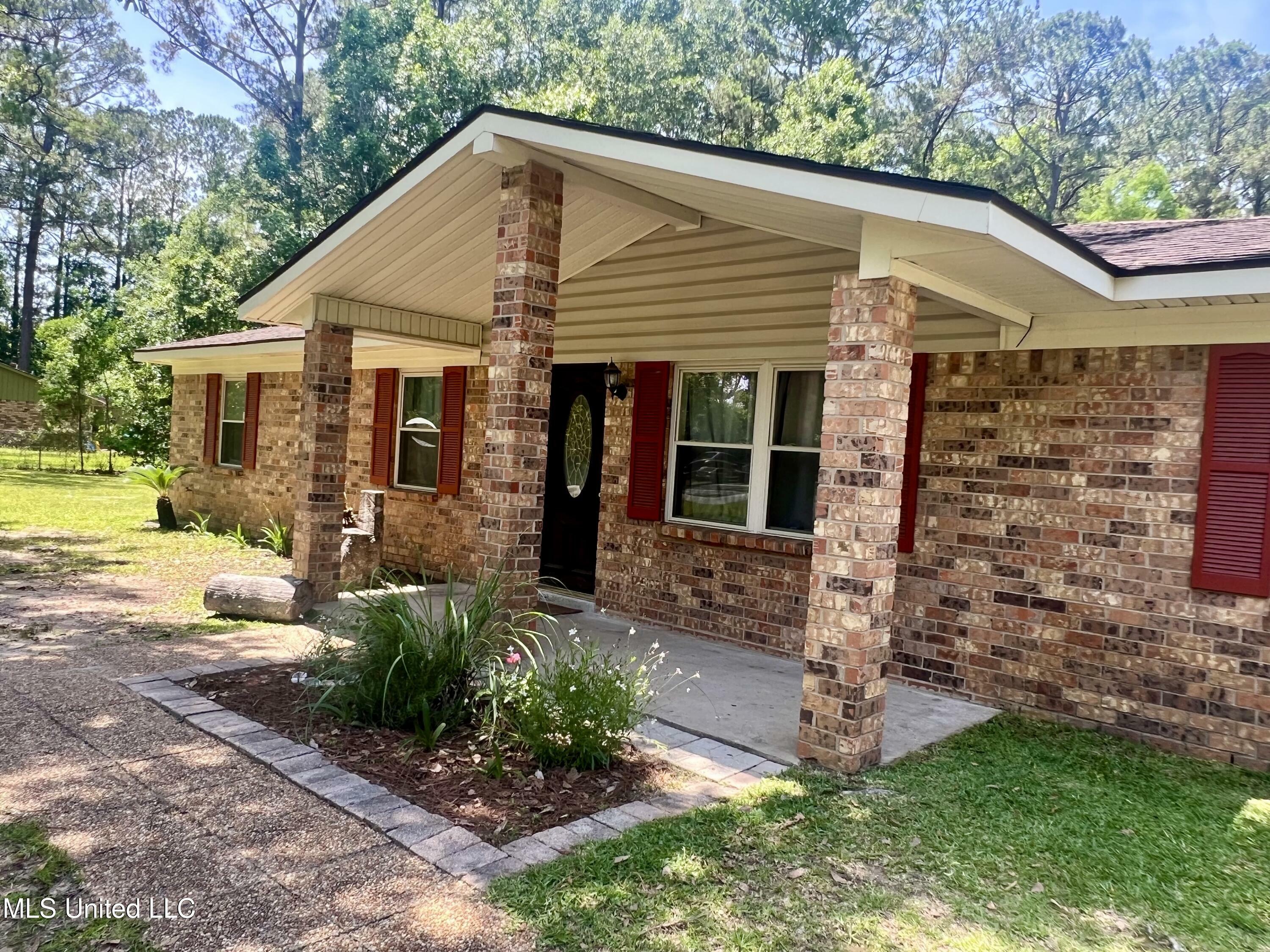Property Photo: 2621 Pintail Road MS 39562