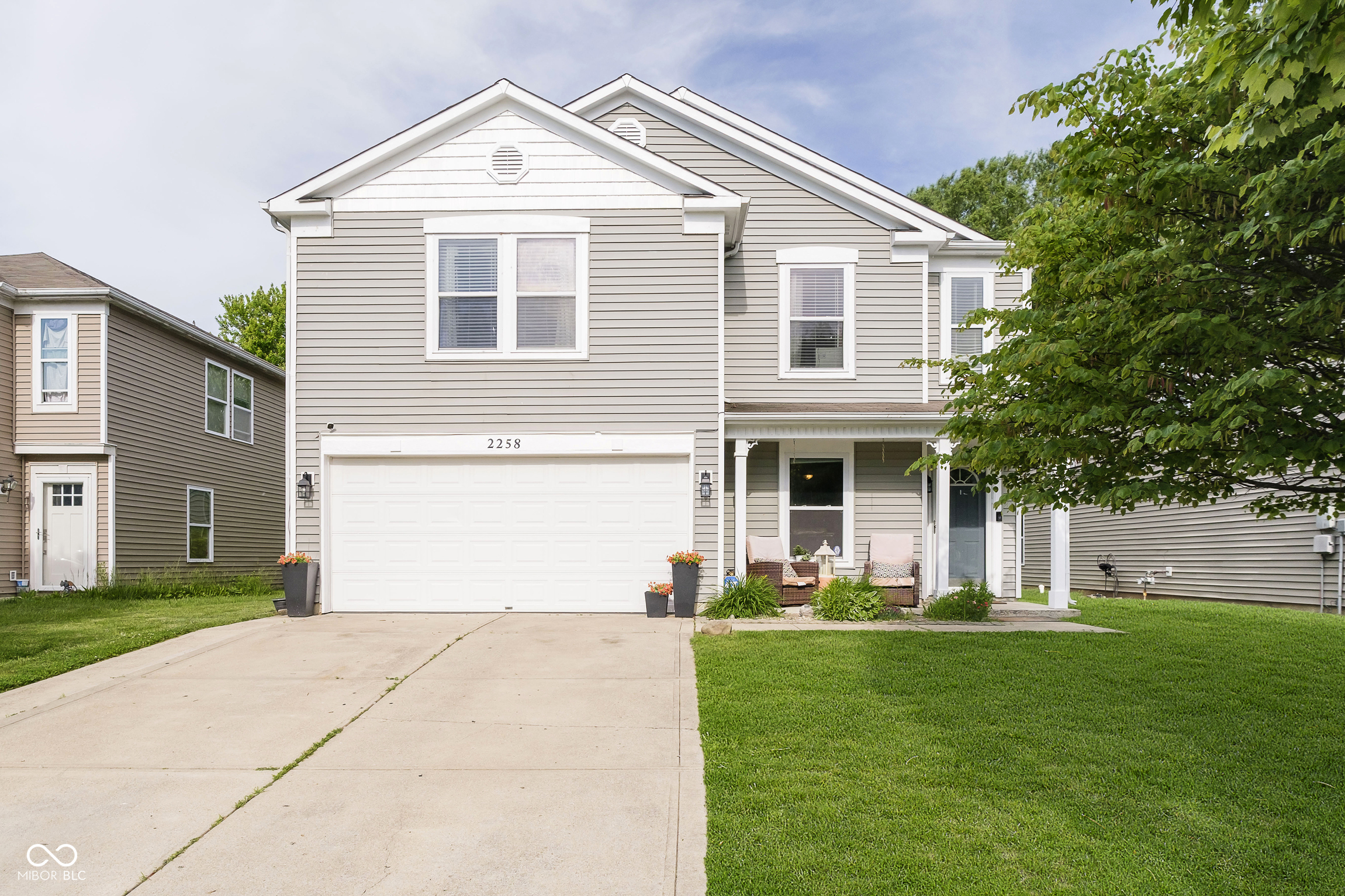 2258 Bridlewood Drive  Franklin IN 46131 photo