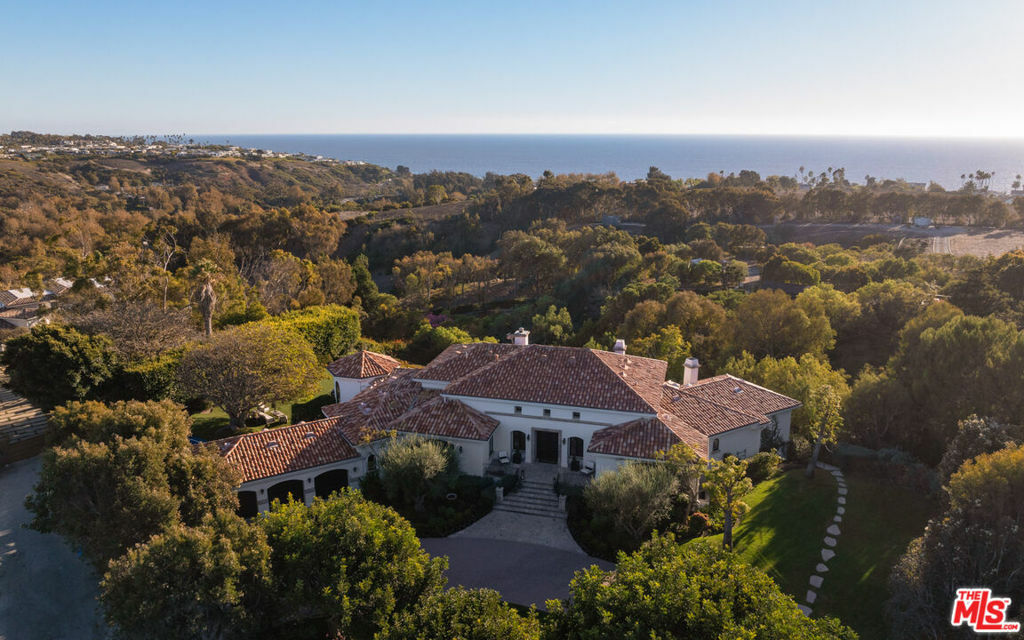 Property Photo: 6110 Merritt Drive CA 90265