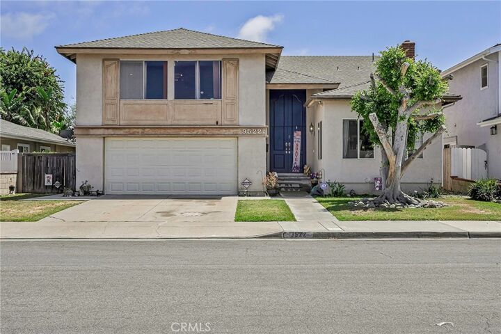 Property Photo: 9522 Yellowstone Drive CA 92646
