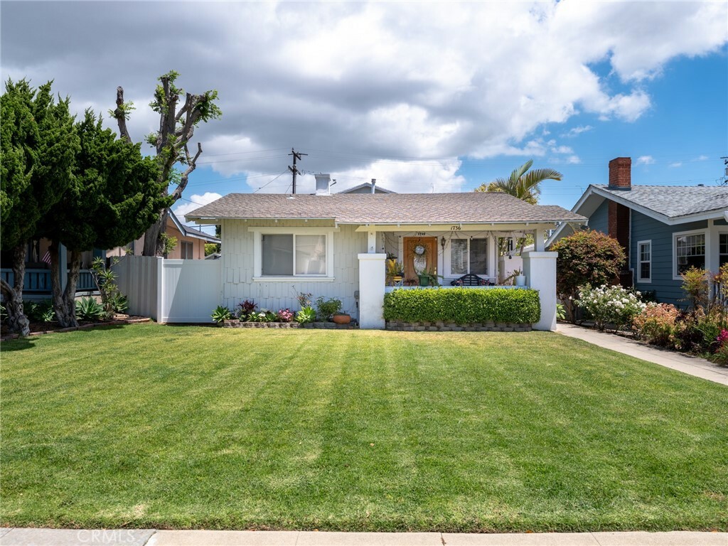 1736 Gramercy Avenue  Torrance CA 90501 photo