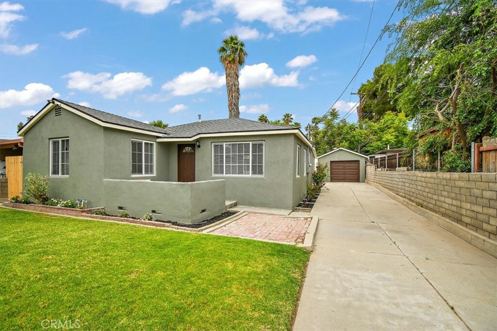 1988 Thornton Street  Riverside CA 92507 photo