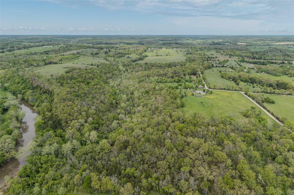 Property Photo: 81 Indian Creek Loop MO 65622